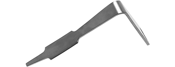 Hohmann Knee Retractor, 22.0 Mm Blade, Curved 120 Degrees, 16" (40.5 Cm)